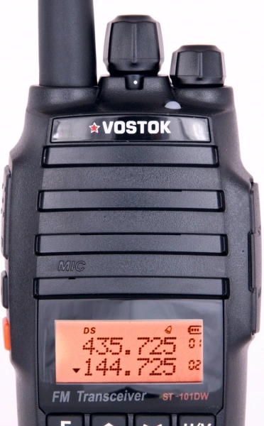 Vostok ST-101DW портативная (носимая) радиостанция 10W Two band VHF/UHF cross band repeater фото в интернет-магазине Radio26