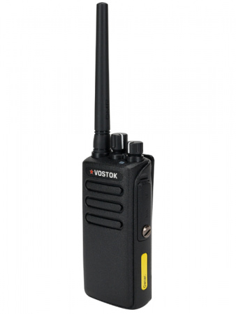 Vostok DST-210 портативная аналогово-цифровая радиостанция DMR Tier II UHF или VHF IP  фото в интернет-магазине Radio26